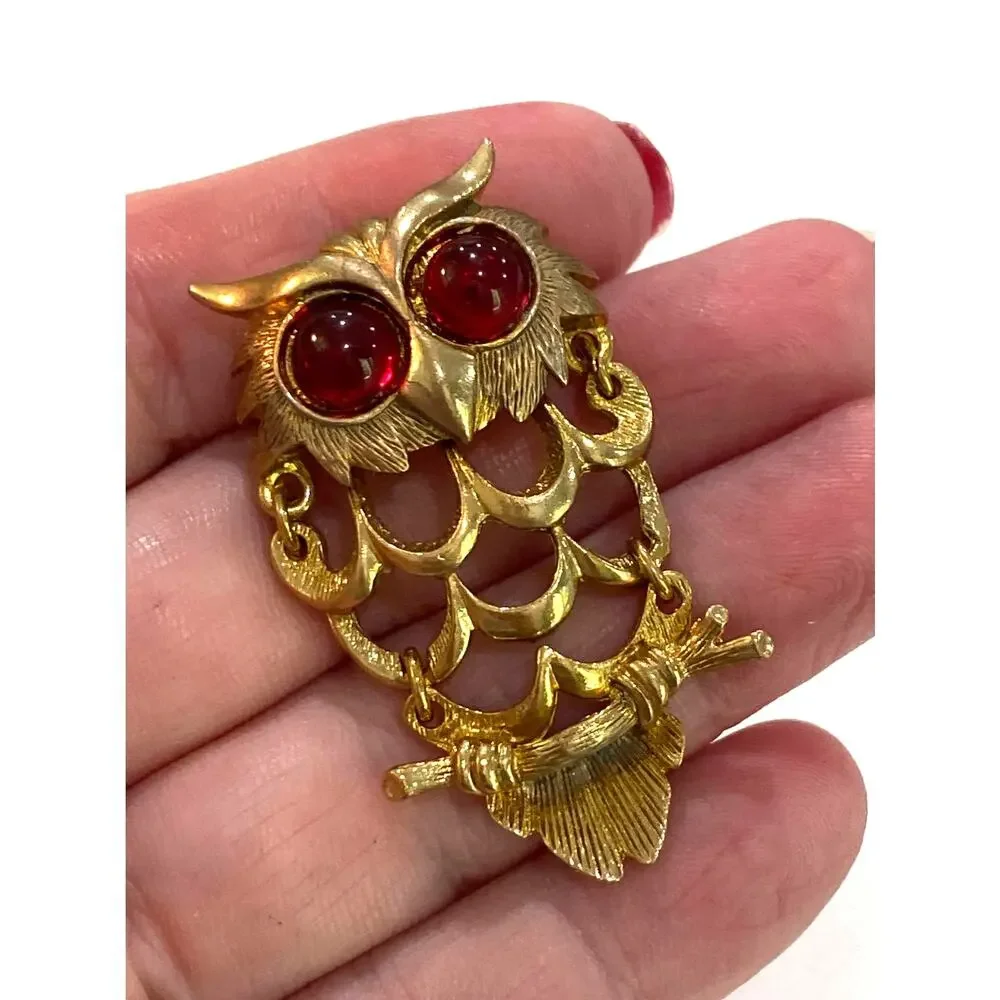Unique vintage goldtone brooch reticulated owl pin retro 1970's red jelly eyes